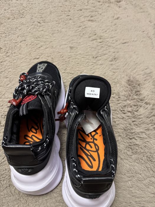 Versace Chain Reaction
