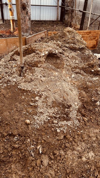 Отдам глину для строительства