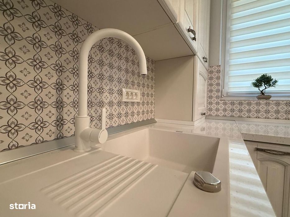 Apartament central, 3 camere  renovat complet, comision 0