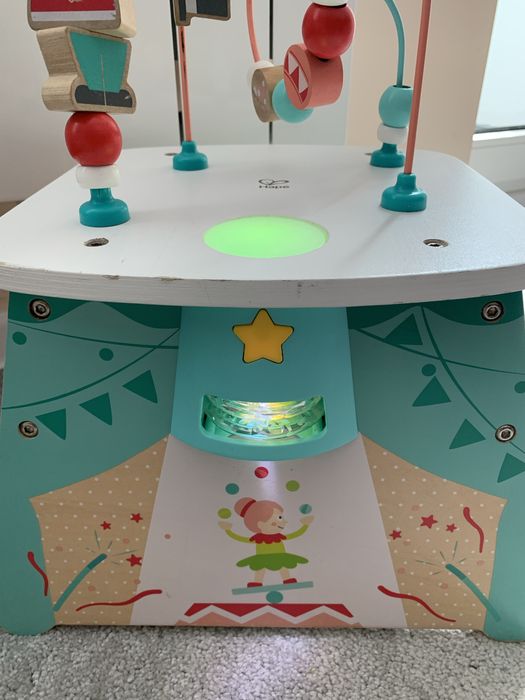 Детски занимателен център Hape