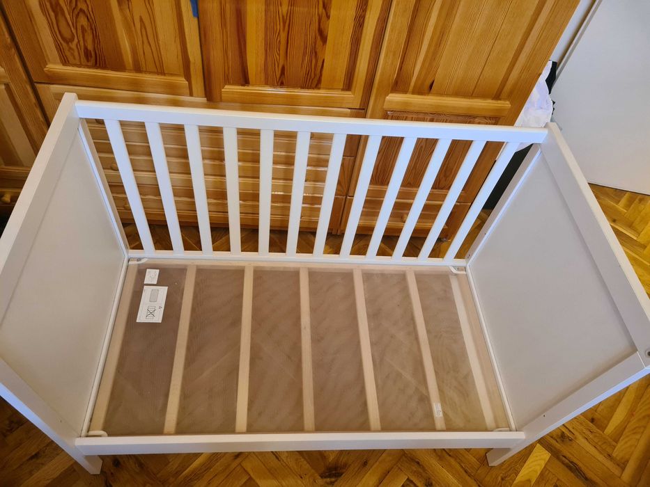 Дървена кошара/Дървено бебешко легло