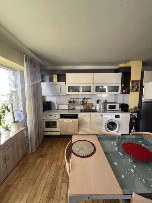 Продава се Тристаен апартамент в Стара Загора, Аязмото - 100 кв.м за 1400 €/кв.м - Снимка #3