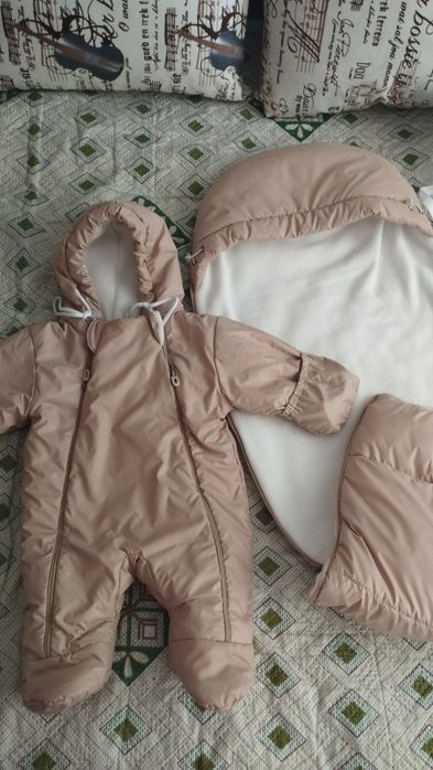 Продам конверт можно и после выписки одевать