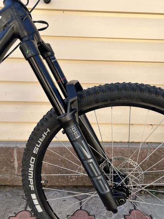 YT Capra M-size Mullet