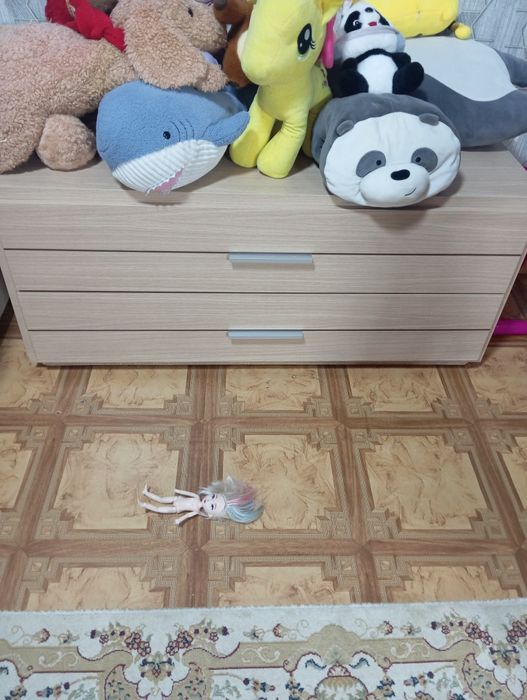 Продам тумбочку под телевизор