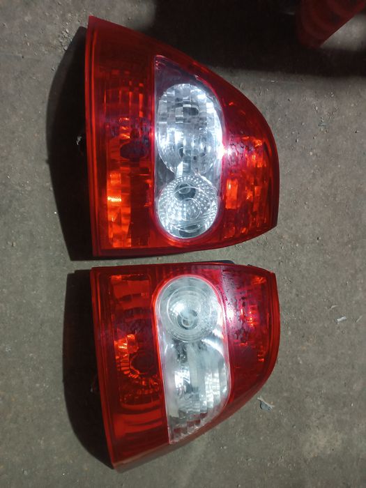 Продам стоп сигнал приора,цена за пару