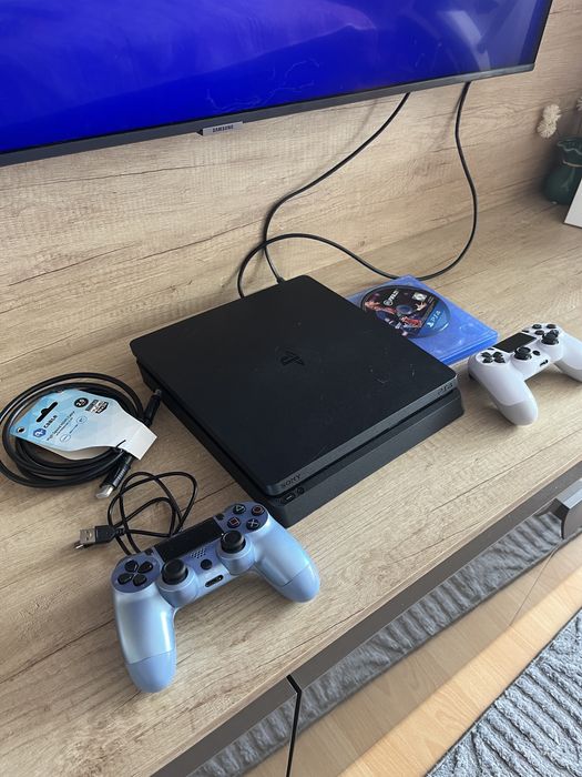Consola PS 4 Slim 500 gb, 2 controllere noi! Joc, Pret neg
