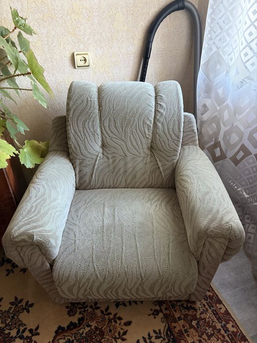 Продам диван 3йку
