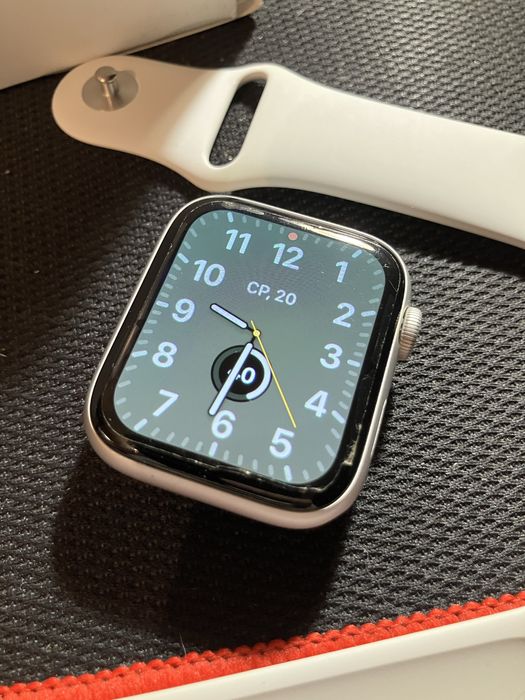 Apple Watch Series 5 44mm