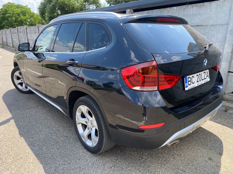 BMW X1 2012 — imagine 3