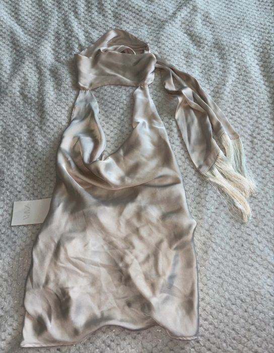 Top auriu zara satin