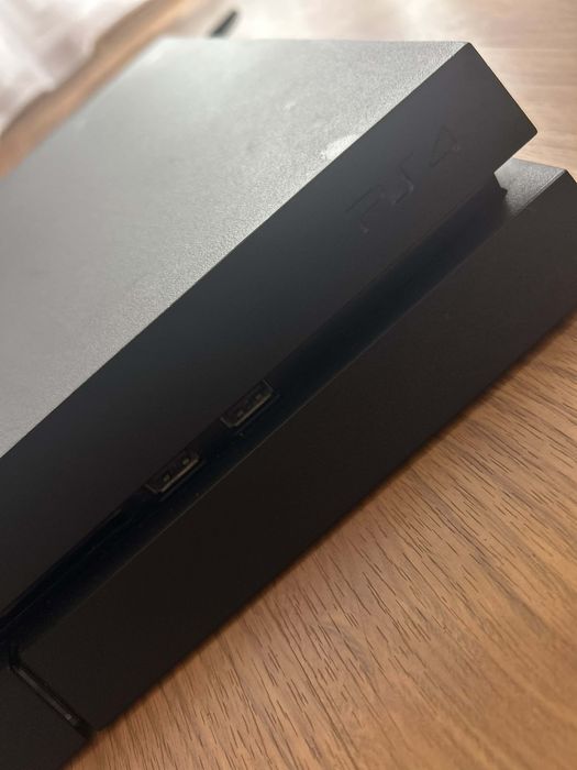 Vand PlayStation slim 1 TB