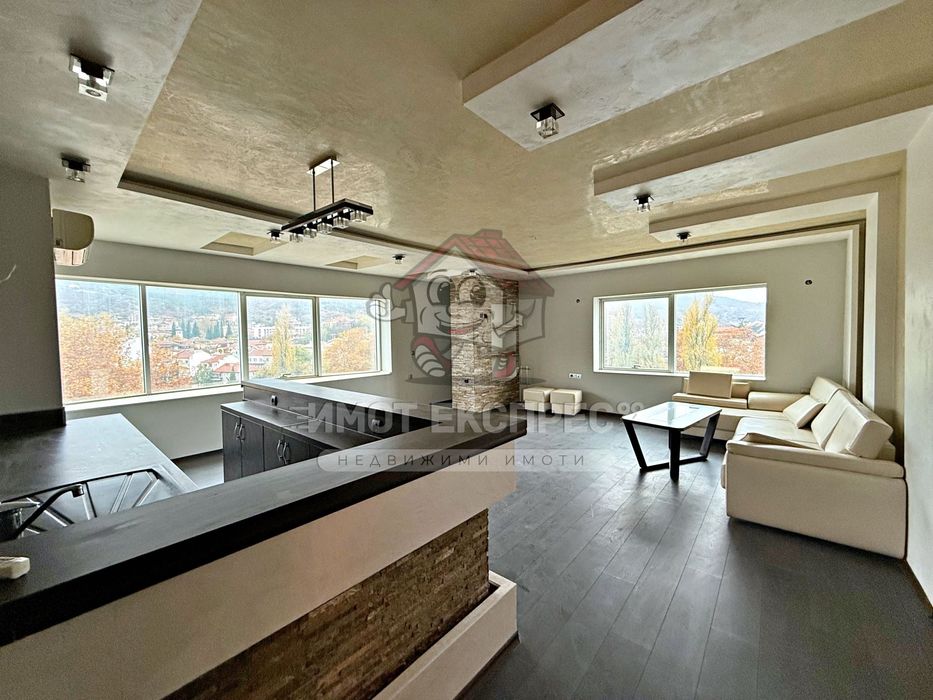 Продава се Тристаен апартамент в Асеновград - 101 кв.м за 1288 €/кв.м - Снимка #3