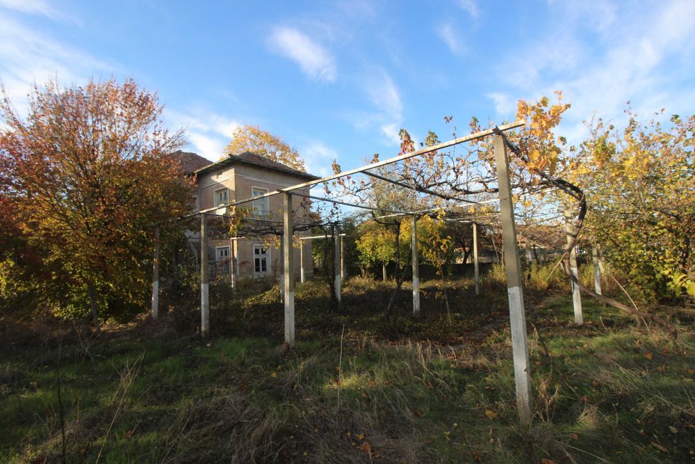 Продава се Къща в с. Крушуна, Област Ловеч - 128 кв.м за 319 €/кв.м - Снимка #4