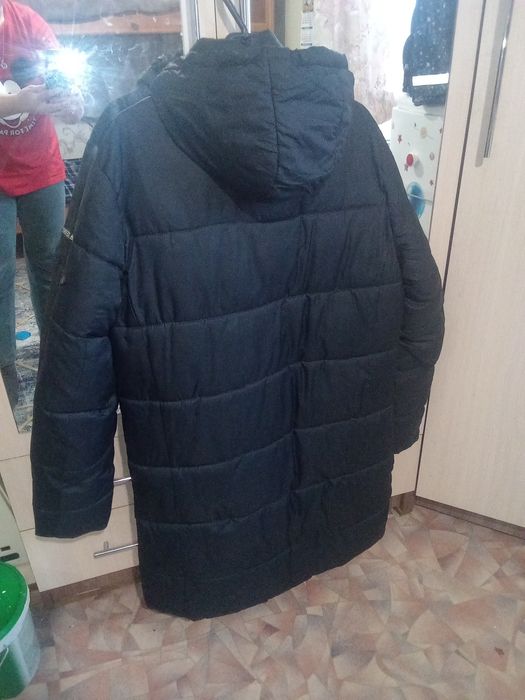 Мужской пуховик, адидас.