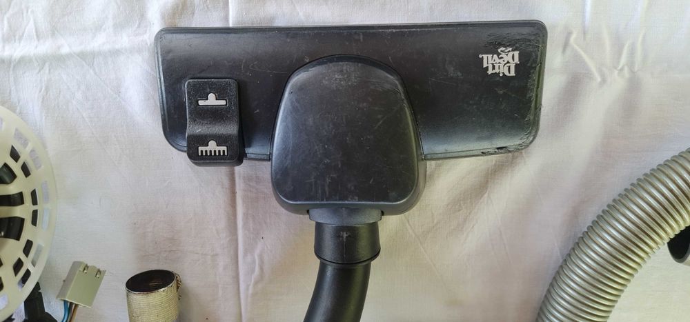 Прахосмукачка Miele S5 EcoLine green 1300W / ЗА Части