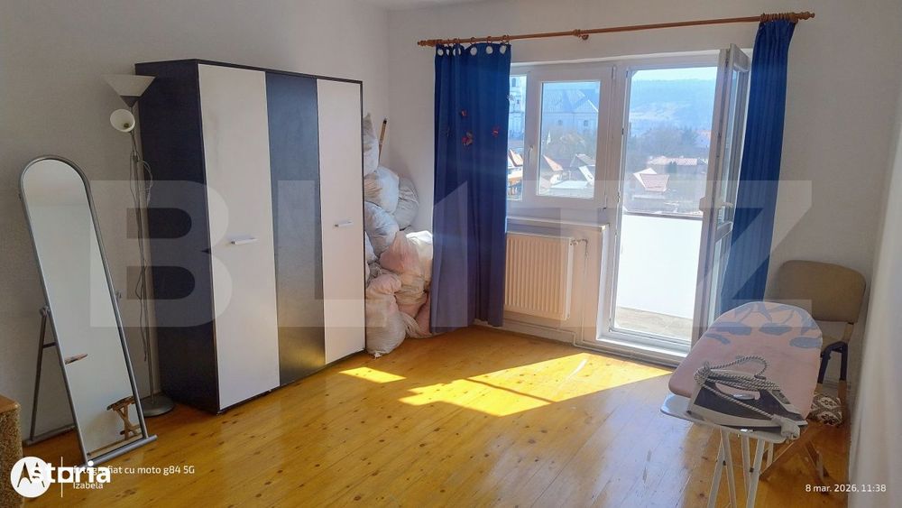 Apartament 2 camere decomandat cu 2 balcoane, zona linistita – oport