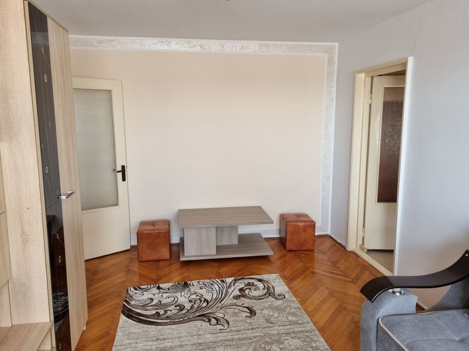 Inchiriez apartament 2 camere