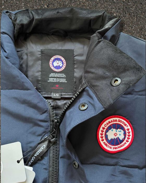 Елеци Canada Goose