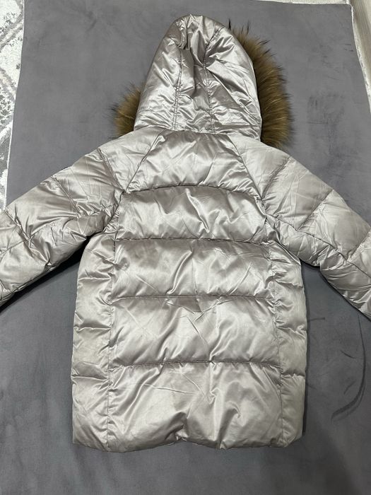 Продам детскую зимнюю куртку