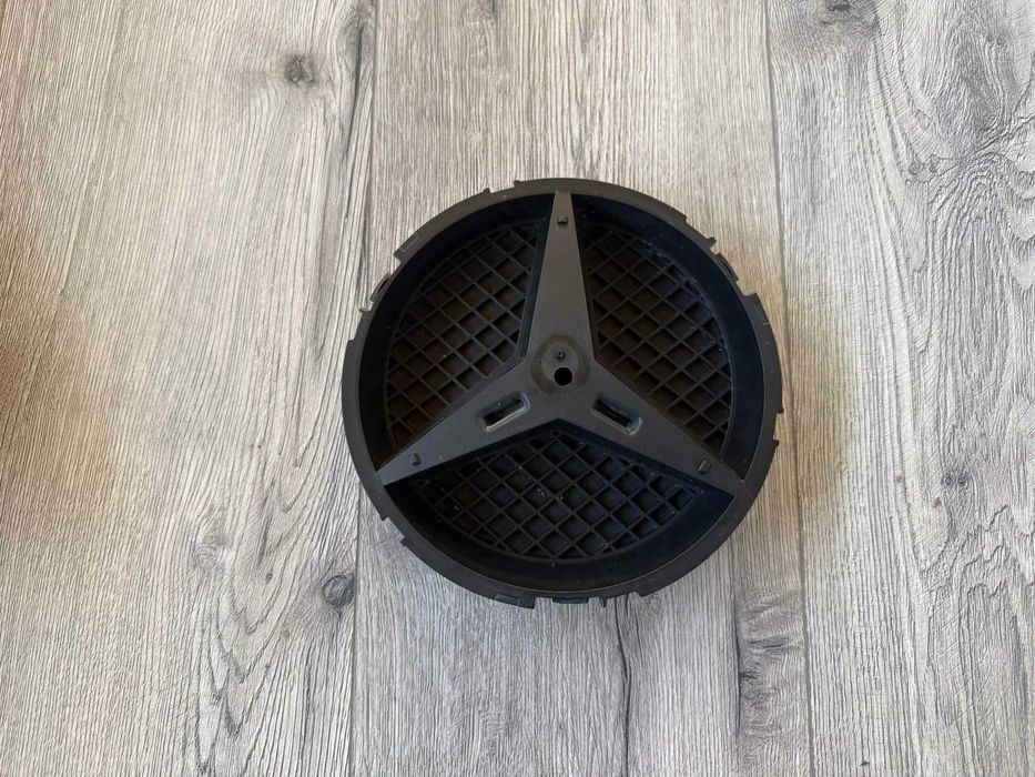 Емблема за решетка за Mercedes W204, W205 W213