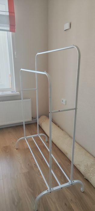 Вешалка для одежд