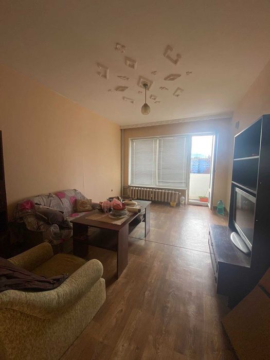 Продава се Тристаен апартамент в Пловдив, Тракия - 90 кв.м за 1245 €/кв.м - Снимка #1