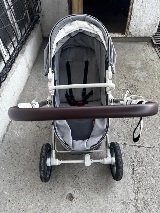 Продам коляску в отличном стостоянии