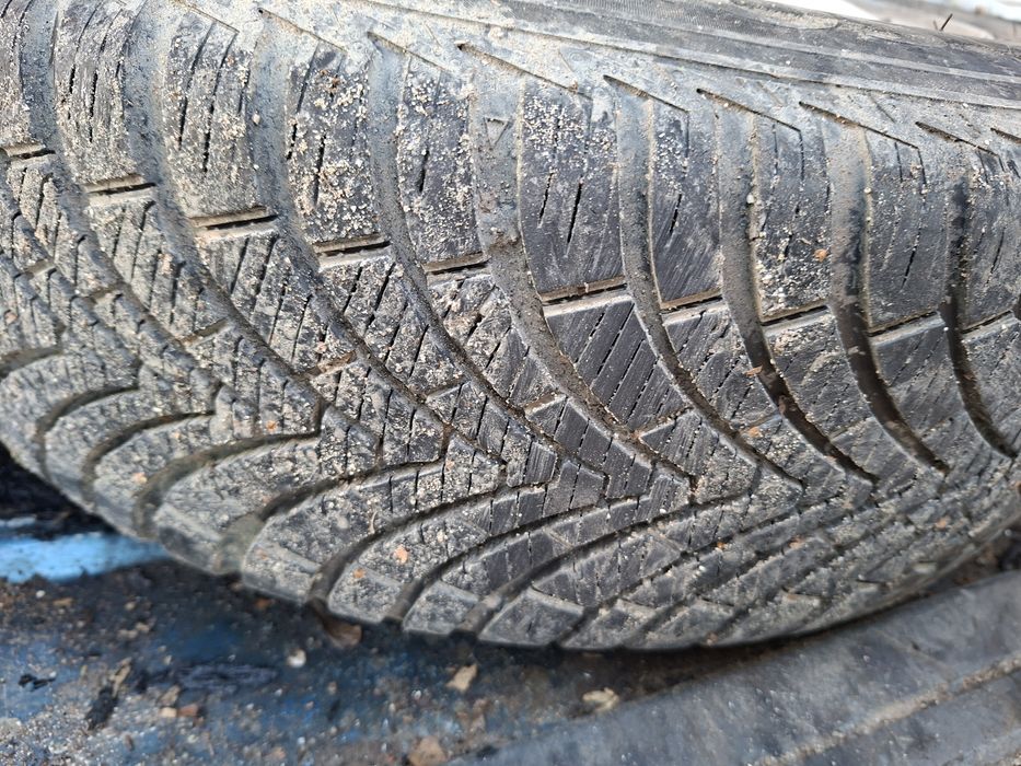 Зимни гуми с джанти, Мазда, Форд, Пежо,,Ситроен,Фолксваген,Шкода...