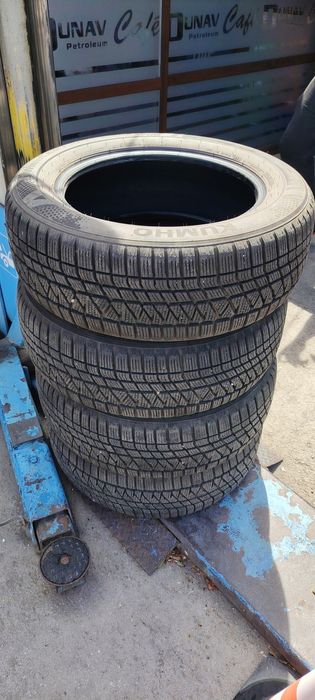 Зимни гуми KUMHO 225/60 R17 99H