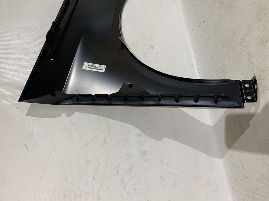 Aripa stanga fata VW Passat B6, 2005, 2006, 2007, 2008, 2009, 2010. IN STOC