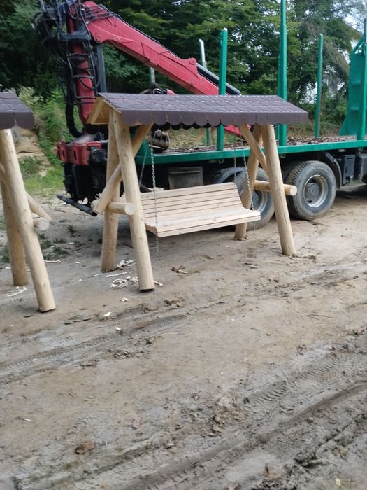 Leagăne rustice, mese rustice facem și la comanda livrăm în toată țara  simplu 1500 lei,cu 2 pui 1800 lei