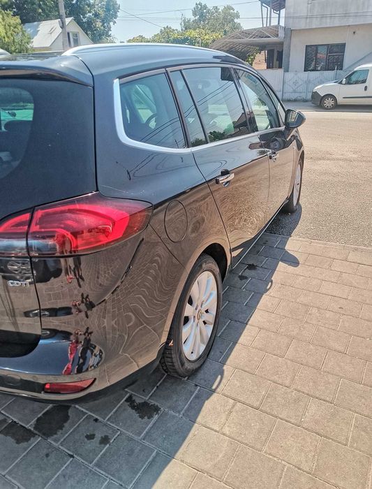 Opel Zafira 2,0 163 cp