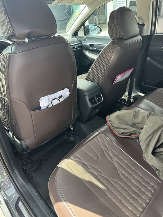 Чехлы на Hyundai  sonata
