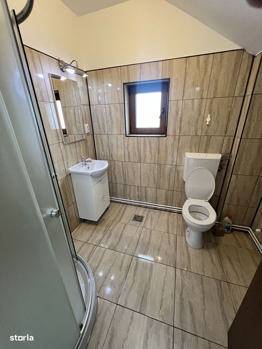 Apartament 4 camere spatios,recent renovat, zona Turnisor