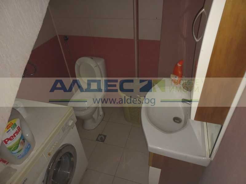 Еднофамилна къща в Банкя!