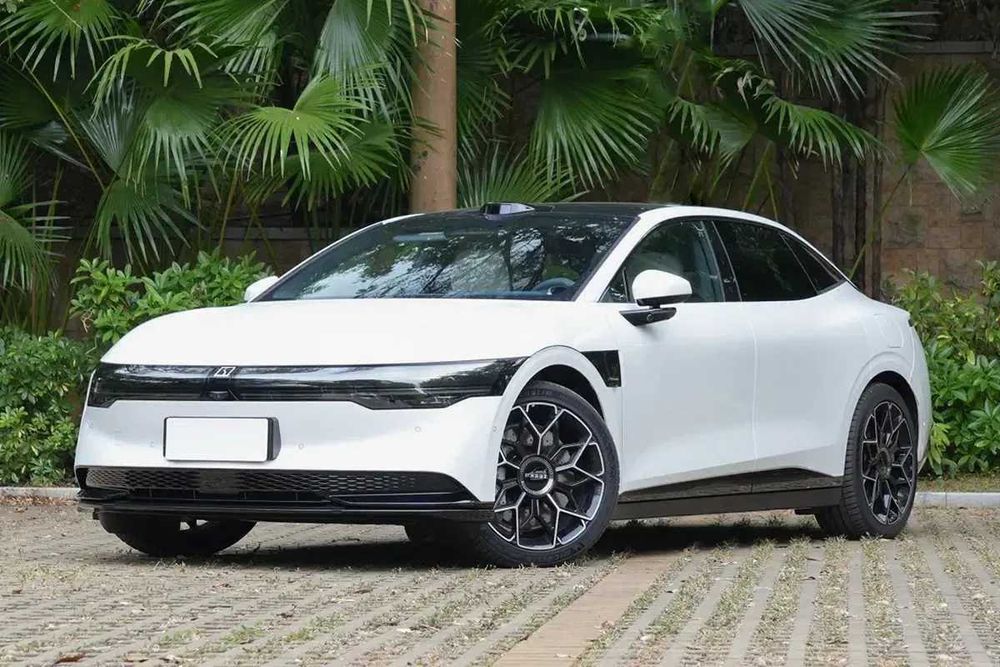 Zeekr 007 2ta mator Naxt va nasiya savdo