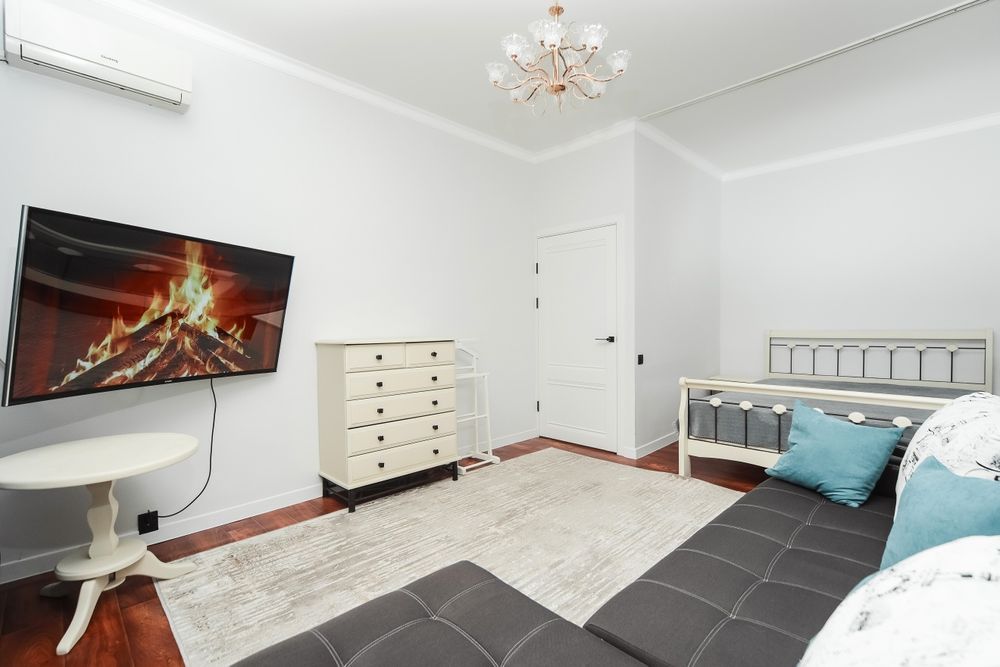 Посуточно 1 ком торайгырова 77