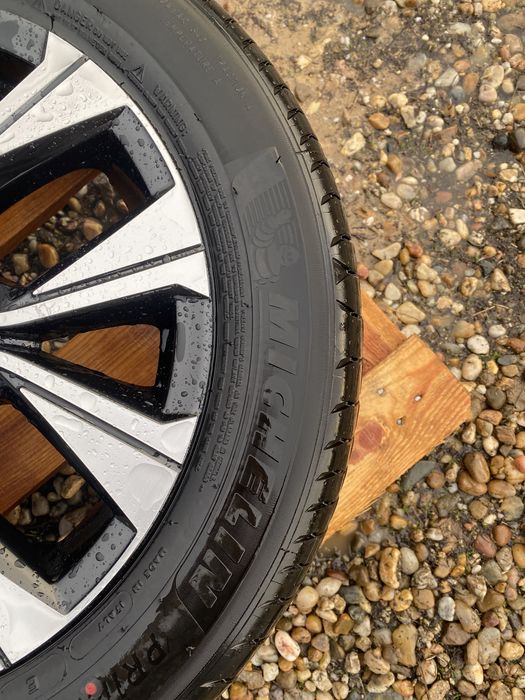 Janta noua cu anvelopa vara noua 195 55 R16 Renault Zoe originala