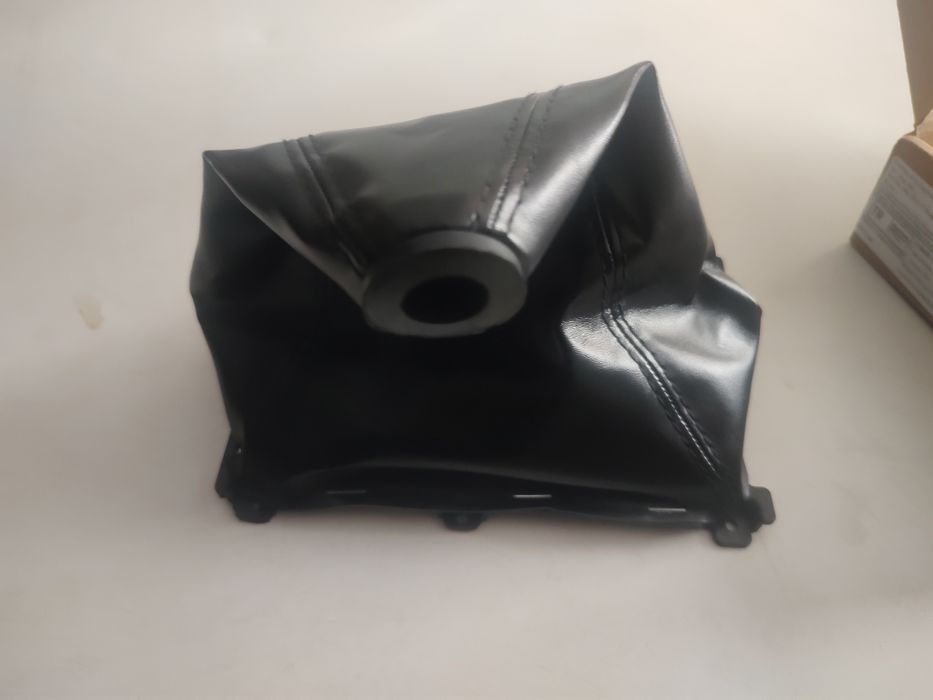 Лост за джип  Нисан Навара 5 скорости