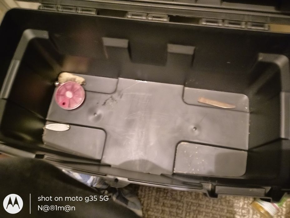 Уоробка приманок для инструмента т.д