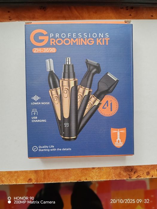 Trusa cu aparat de tuns ras