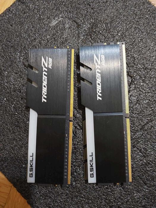 16GB 3200Mhz CL16 - DDR4 рам памет