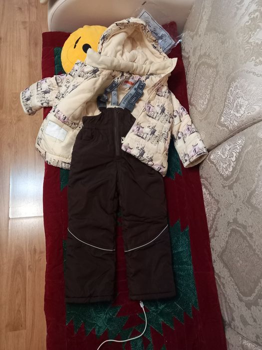 Продам детский зимний комбинезон