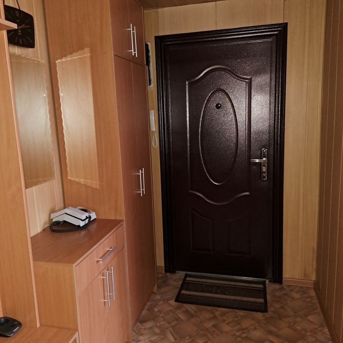 Продам двухкомнатную квартиру