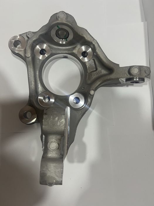 BYD Song plus champion передние поворотные кулаки