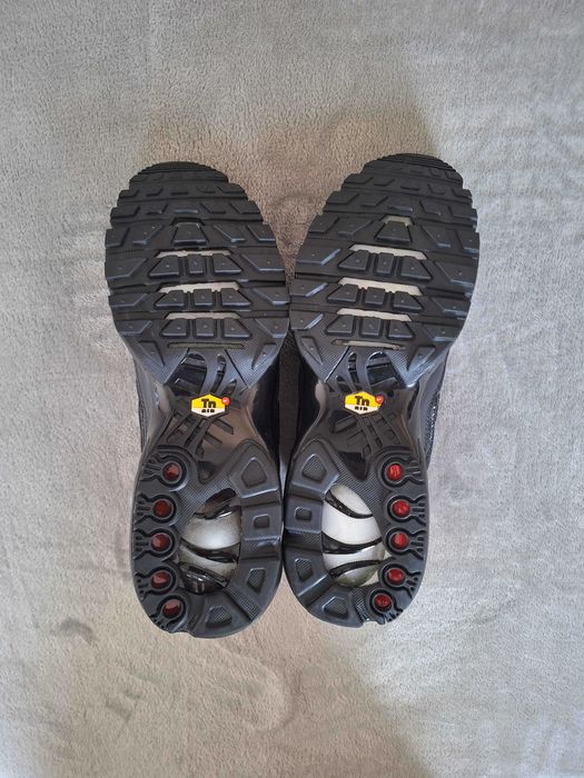 Nike Air Max Plus Triple Black