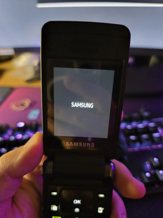 Продам s 3600 Samsung раскладушка