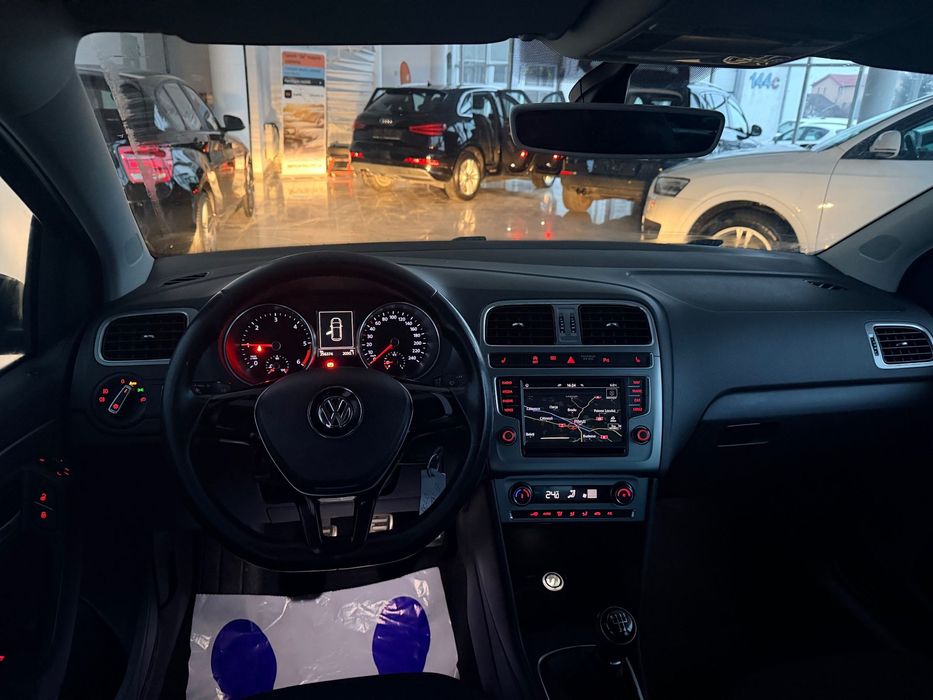 Volkswagen Polo DEALER/GARANTIE 1Aan/NAVI/MirrorLink/Climatronic/Incalzire SC/R.IMPORT