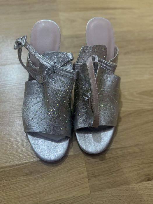 Обувь по 2000 тыс в отличном состоянии